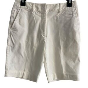 Talbots Women's white bermuda Shorts stretch Sz 6